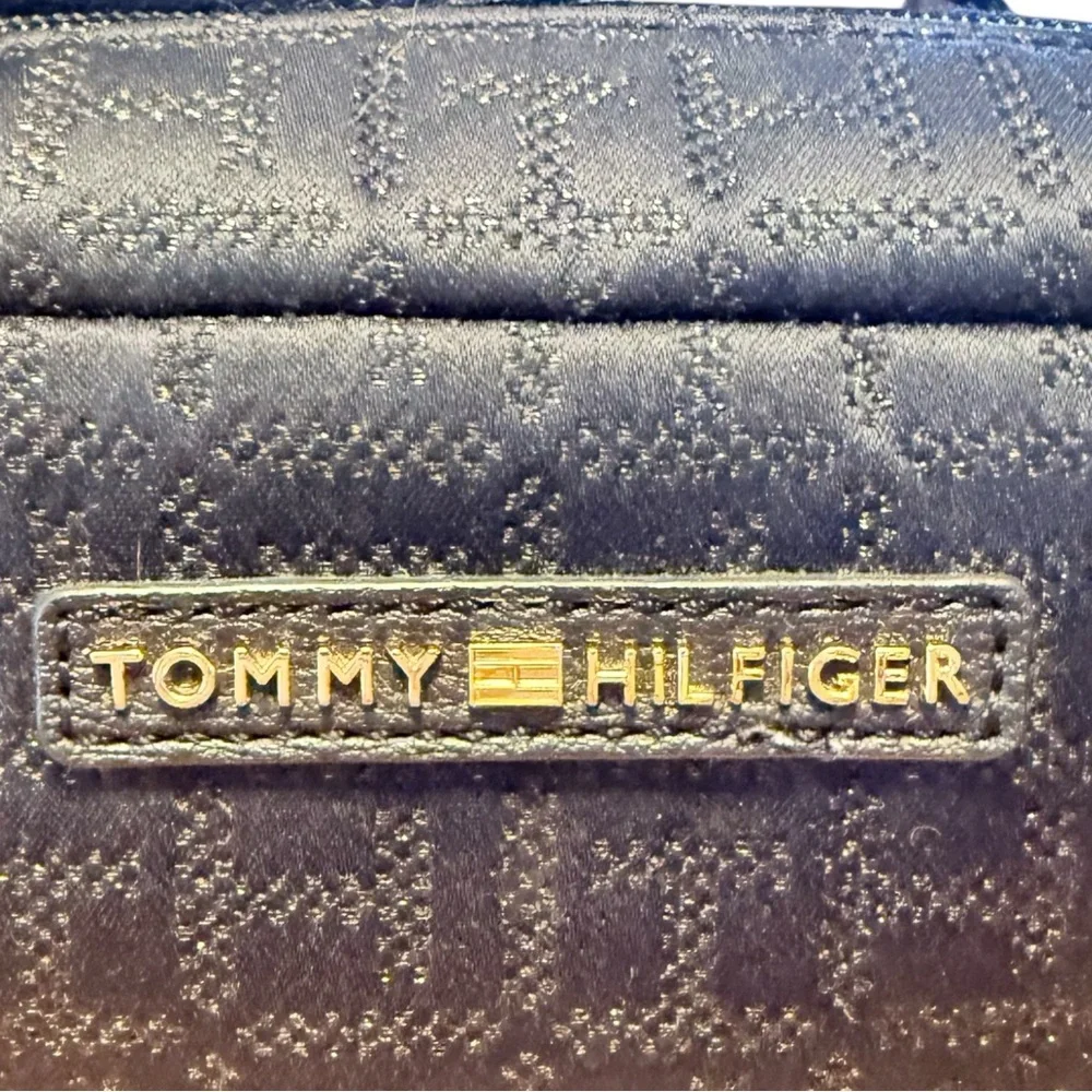Tommy Hilfiger Dark Navy Monogram Crossbody Bag Adjustable Strap Gold Hardware - Picture 12 of 14